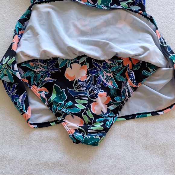 VENUS St. Tropez Swim Dress - Tropical Walks, Size 6 - Picture 14 of 16